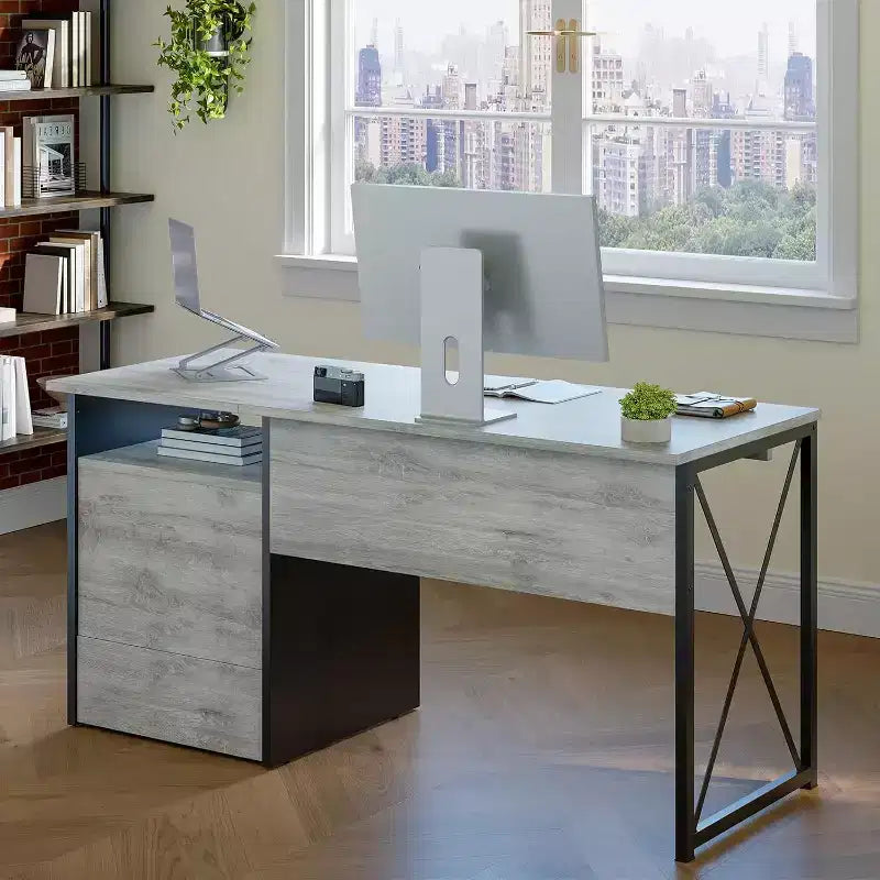 Scrivania da ufficio da 55" con vassoio per tastiera e cassetti portadocumenti, stile industriale con spazio di archiviazione
