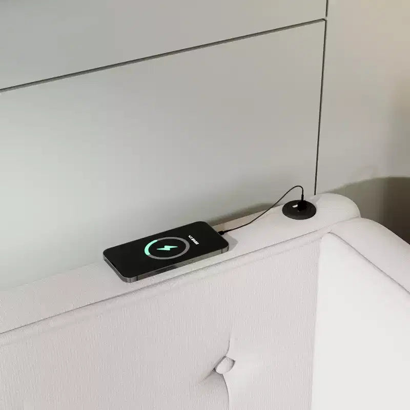 Struttura letto imbottita con piattaforma Queen/Matrimoniale e porte USB