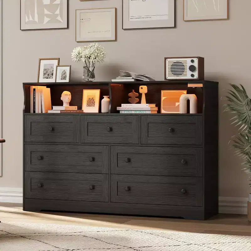 Cassettiera a 7 cassetti con scomparti a giorno, luci LED e porte di ricarica